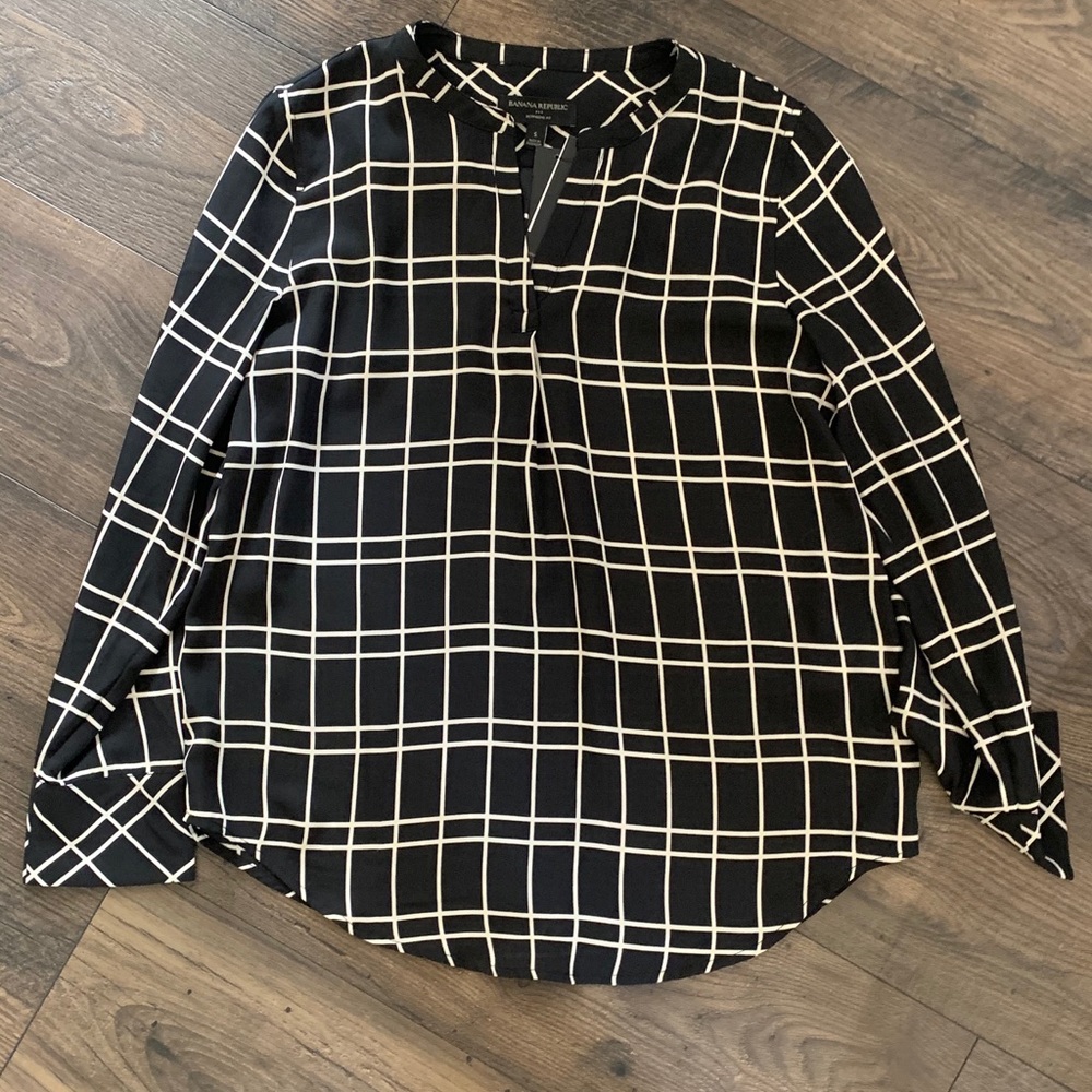Banana Republic Women’s Blouse